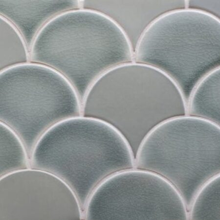 Large Scalloped Fan - Smooth Monochrome | 5.5x5.75 in. Ceramic Field Tile